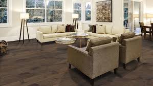 More than 1,000 color, width, species, and finish combinations. Vinyl Flooring Buying Guide Lowe S Canada