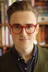 Thomas michael fletcher (born 17 july 1985) is an english author, composer, musician, singer, songwriter and youtube vlogger. Tom Fletcher Autor Bucher