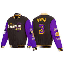 The hemline of the black and gold lakers jacket is rib knitted that gives it a fitted look. Lakers Anthony Davis 17x Finals Champs Jacket Black