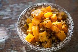 ernut squash with walnuts and