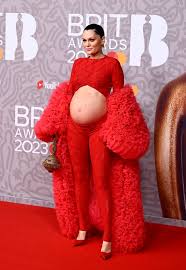 pregnant celebrities on red carpets in