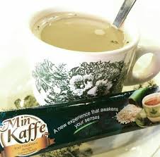 Min kaffe not only has a unique aroma from robusta coffee bean to satisfy the senses of coffee lover, but is also enriched with nutrient values of magnesium from natural bamboo salt originated from korea, which promotes iron absorption and utilization. Kopi Min Kaffe