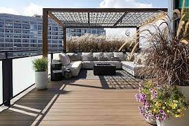 comparing rooftop deck material options