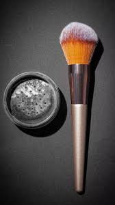 essential makeup brushes and what do