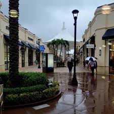 outlet s in west palm beach