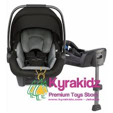 Nuna Pipa Lite Infant Car Seat Ebony
