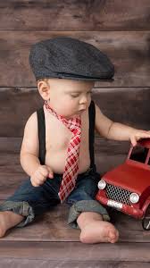wallpaper cute baby boy play toy car