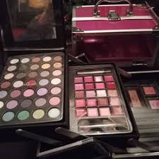 color insute makeup box set