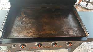 remove rust from blackstone griddle