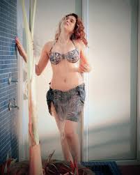 Beauty Galore HD : Shraddha Das New Bikini Photoshoot Glamorous and Hot