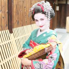 kyoto geisha and maiko makeover experience