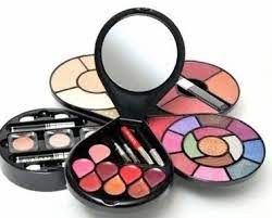 makeup kit at best in chennai by