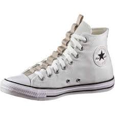 Converse started making an early basketball shoe in 1917 and redesigned it in 1922, when chuck taylor asked the company to create a better shoe with more support and flexibility. Converse Chucks Schuhe Bei Sportscheck Kaufen