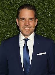 In hunter's own words you are about to hear why it is the most relevant item in america today. Hunter Biden Has Left Lobbying To Become A Fine Artist So What Does The Art World Think Of Joe Biden S Son S Work Artnet News