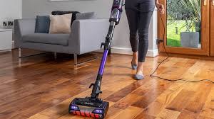 dyson vacuum cleaner to a shark model