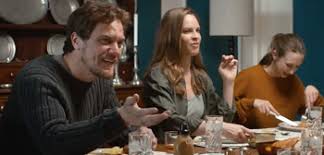 Bridget (hilary swank) returns home to chicago at her brother's (michael shannon) urging to deal with her mother's (blythe danner) alzheimer's and her father's (robert forster) reluctance to let go of their life together. Hilary Swank Michael Shannon In Dramedy What They Had Trailer Firstshowing Net