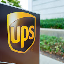 Regardless of your circumstances, you need to know that there are so many ways to make money in. College Students Working At Ups 15 Hours A Week Could Receive 25 000 For Tuition