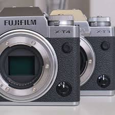 Fujifilm and sony spar back and forth for bragging rights over who has the best autofocus system. Fujifilm X T4 Mit Integriertem Funf Achsen Bildstabilisator Fotointern Ch Tagesaktuelle Fotonews