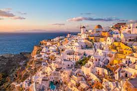 世界のかわいい家#1】青く透き通ったエーゲ海に浮かぶ白亜の街 ギリシャ サントリーニ島 | SOTOMO |  家の内も外も、暮らしを充実させるアイデア満載の情報サイト