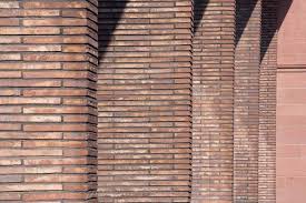 Two course brick standard size is 162mm high x 290mm long x 90mm wide. Guide To Brick Dimensions Types Bonds Archisoup Architecture Guides Resources