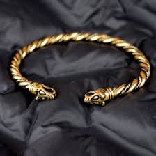 handmade viking jewelry