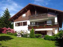 Alle immobilien zum kauf verschiedener immobilienportale auf einen blick mit angaben zum sparpotenzial. Haus Kaufen In Passau 15 Angebote Engel Volkers