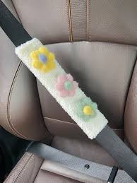 Flower Decor Car Seat Belt Pad Romwe