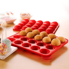 But if you want to give these as a gift, we would recommend using the cake pop mold. Silicone Cake Pop Mould By Zeal