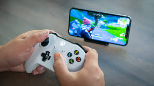 So, if you're itching to ditch the keyboard and mouse you can fire them both up the issue of fortnite controller support on mobile is far more straightforward, but frustratingly so. How To Pair An Xbox One Controller With An Iphone Or Ipad Macworld