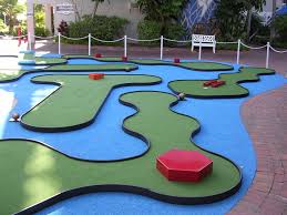 mini putt golf design greenland turf