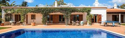 maison avec piscine au portugal