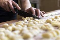 How can you tell if packaged gnocchi is bad?