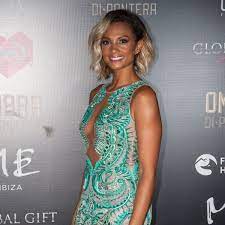 Alesha Dixon goes braless in plunging mini dress as she puts her curves in  show - Mirror Online