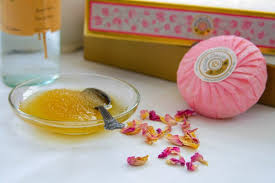 rose and vanilla almond oil treatment