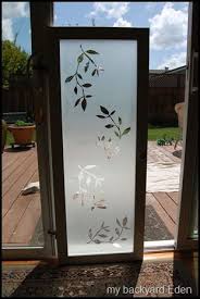 Remodelaholic Faux Frosted Glass