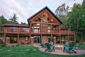 A Mountain Log Home In New Hampshire