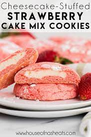 Strawberry Cake Cookies With Cream Cheese gambar png
