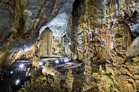 full day hue paradise cave group tour