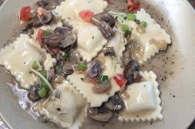 cheese ravioli with portabella mushroom