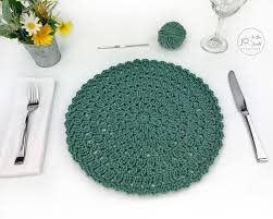 beautiful crochet round placemat free