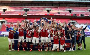 Последние твиты от arsenal,fa cup winners 🏆⚽2020 (@patrick49765459). Arsenal Win Fa Cup For Record 14th Time To Qualify For Europa League As Pierre Emerick Aubameyang Scores Twice In 2 1 Win Over Chelsea And Then Drops Trophy