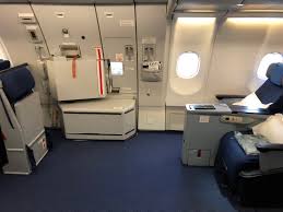 review middle east airlines a330