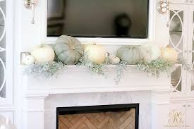 Dress Your Mantel For Thanksgiving
