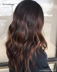 Fresh hair color & highlights for long hair. Golden Highlights 20 Best Hair Colors That Will Really Make You Look Younger The Trending Hairstyle