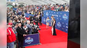 2016 nfl draft red carpet