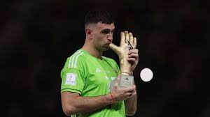 Coupe du monde 2022 : Emiliano Martinez élu meilleur gardien du Mondial