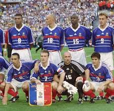 Jede nationalmannschaft darf einen kader von 26 spielern mit an die europameisterschaft nehmen. Frankreich Wm Sieger Von 1998 Wehren Sich Gegen Dopingvorwurf Welt