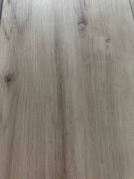 luxury vinyl plank flooringb