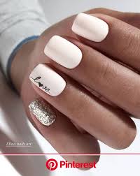 This daisy nail design for summer. 41 Best Wedding Nail Ideas For Elegant Brides Acrylic Nail Designs White Nail Designs Stylish Nails Clara Beauty My