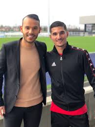 Mohamed bouhafsi, french football's transfer wizard, set to leave the game. Mohamed Bouhafsi En Twitter Moi Je Suis Sur Qu Un Mec T A Couche Dans Paris